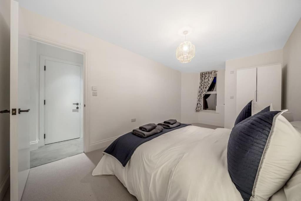 Trendy 2 Bedroom 2 Bathroom Apartment Minutes From Seafront In St Leonard'S Hastings St Leonards-on-Sea Exterior foto